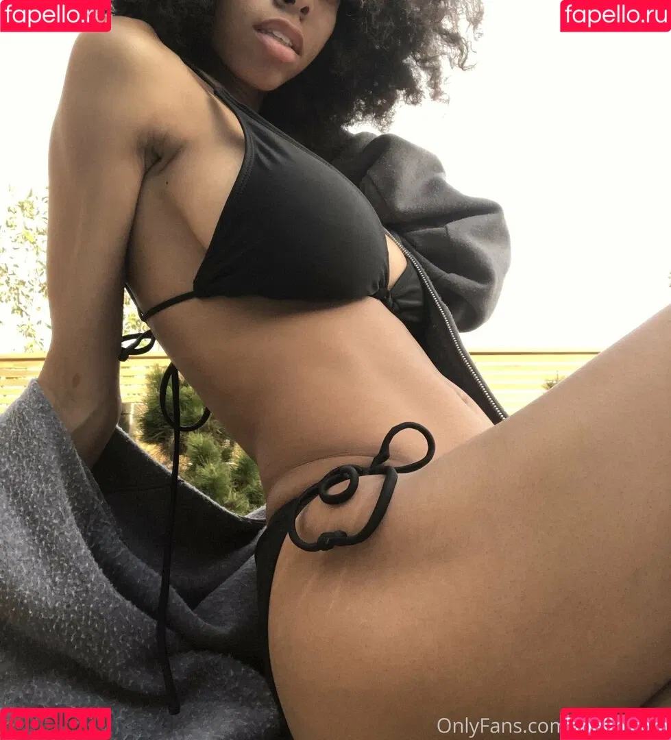 Kira Imani Onlyfans Photo Gallery 
