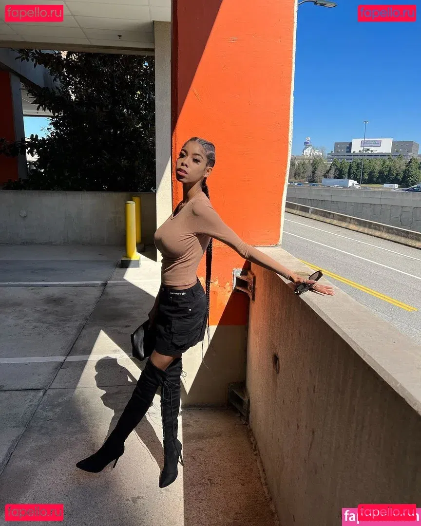 Kira Imani Onlyfans Photo Gallery 