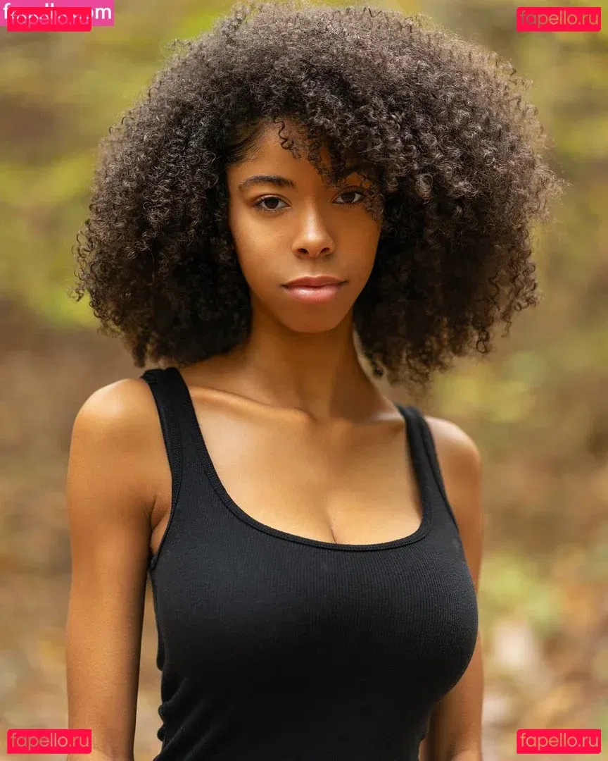 Kira Imani Onlyfans Photo Gallery 