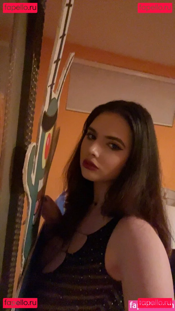 Auroramalak Onlyfans Photo Gallery 