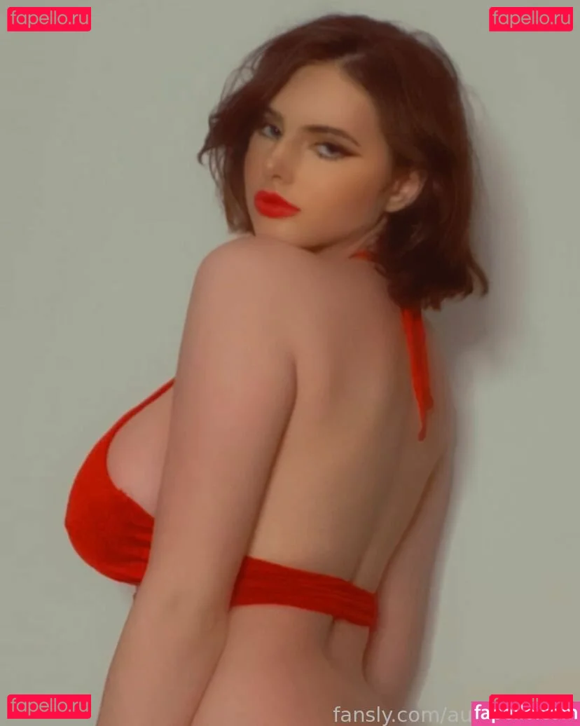 Auroramalak Onlyfans Photo Gallery 