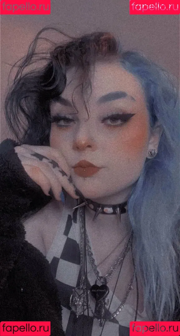llkonekooll Onlyfans Photo Gallery 