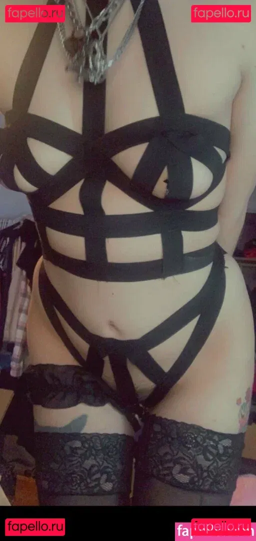 llkonekooll Onlyfans Photo Gallery 