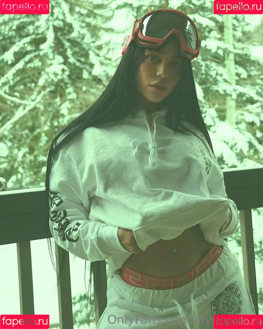 Lilveronicar Onlyfans Photo Gallery 