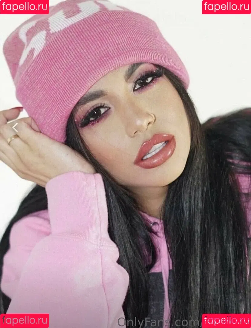 Lilveronicar Onlyfans Photo Gallery 