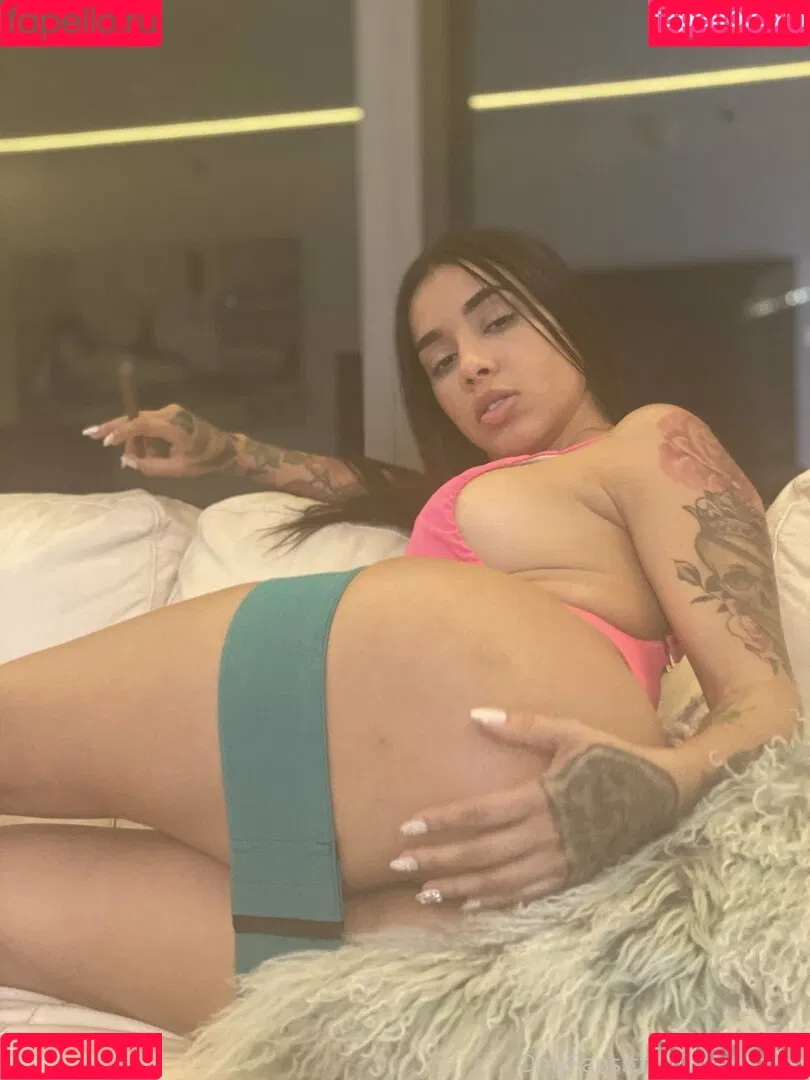 Lilveronicar Onlyfans Photo Gallery 