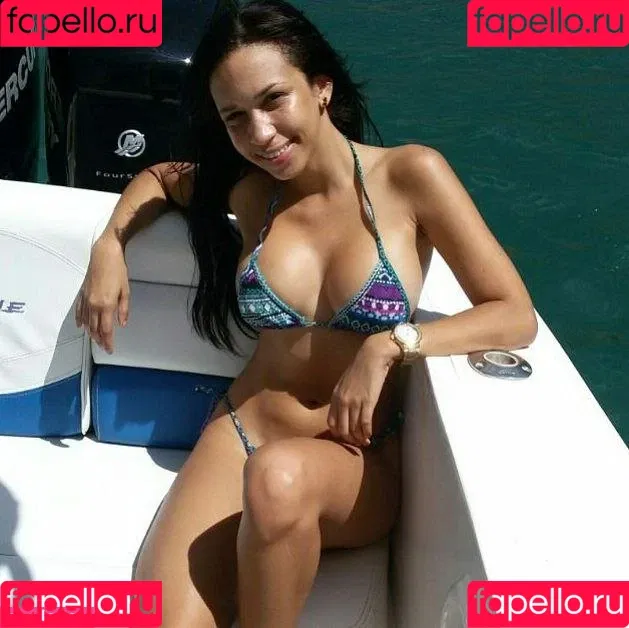 Ginnadlg Onlyfans Photo Gallery 