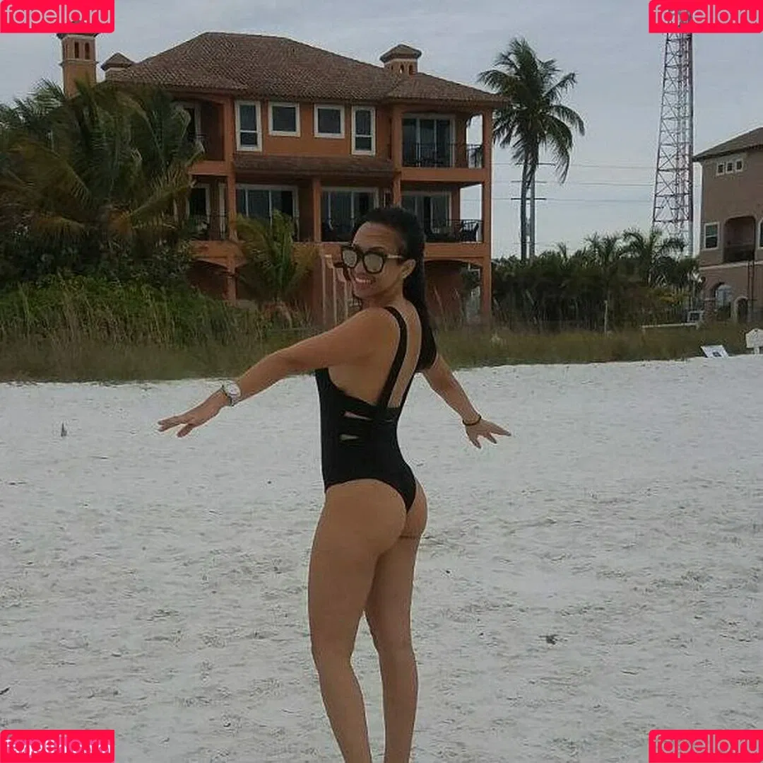 Ginnadlg Onlyfans Photo Gallery 