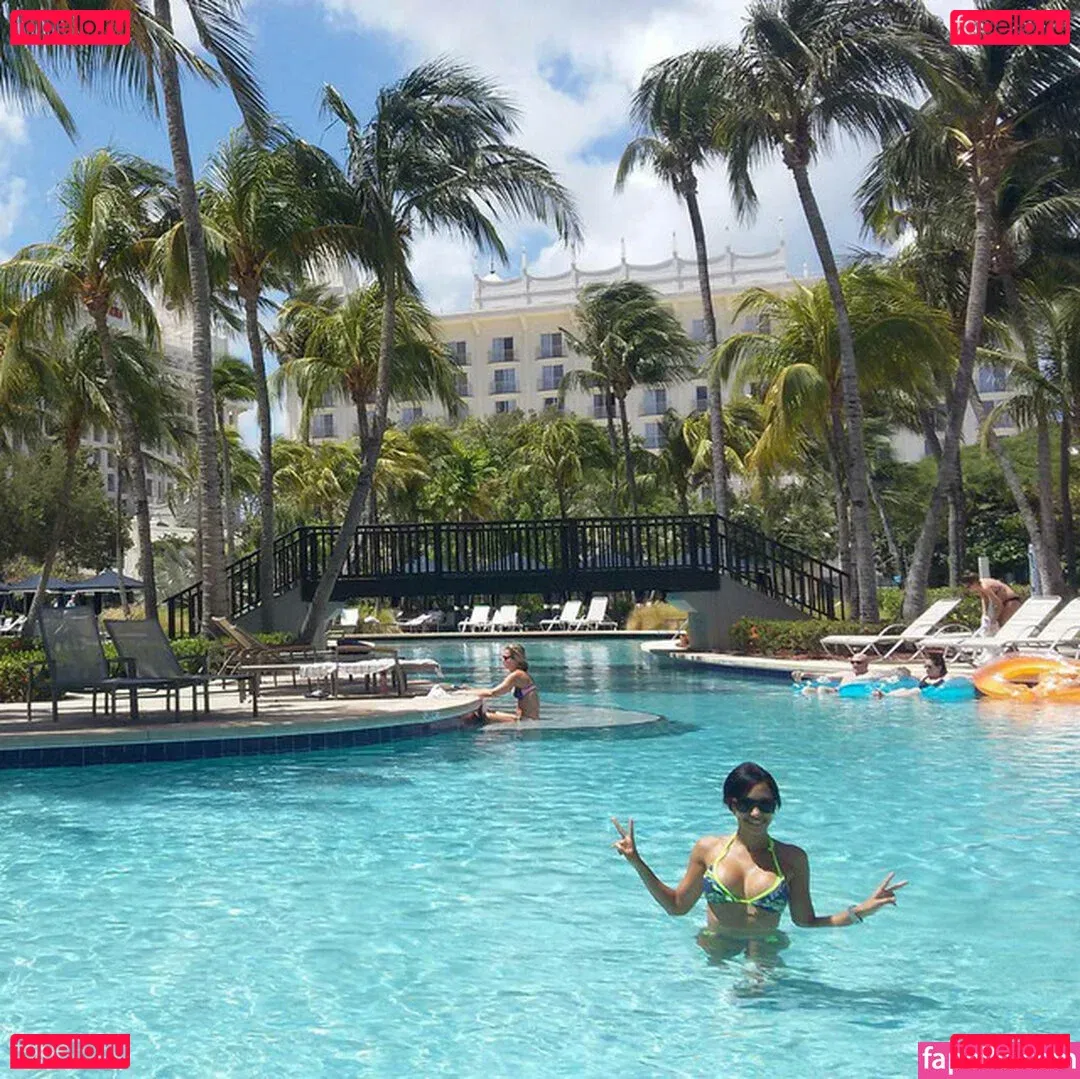 Ginnadlg Onlyfans Photo Gallery 