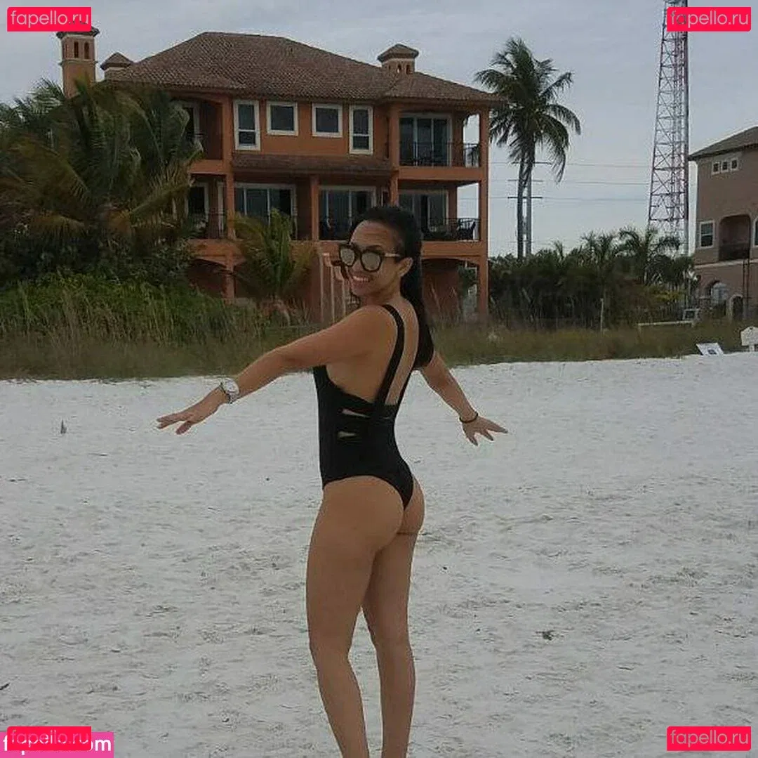 Ginnadlg Onlyfans Photo Gallery 