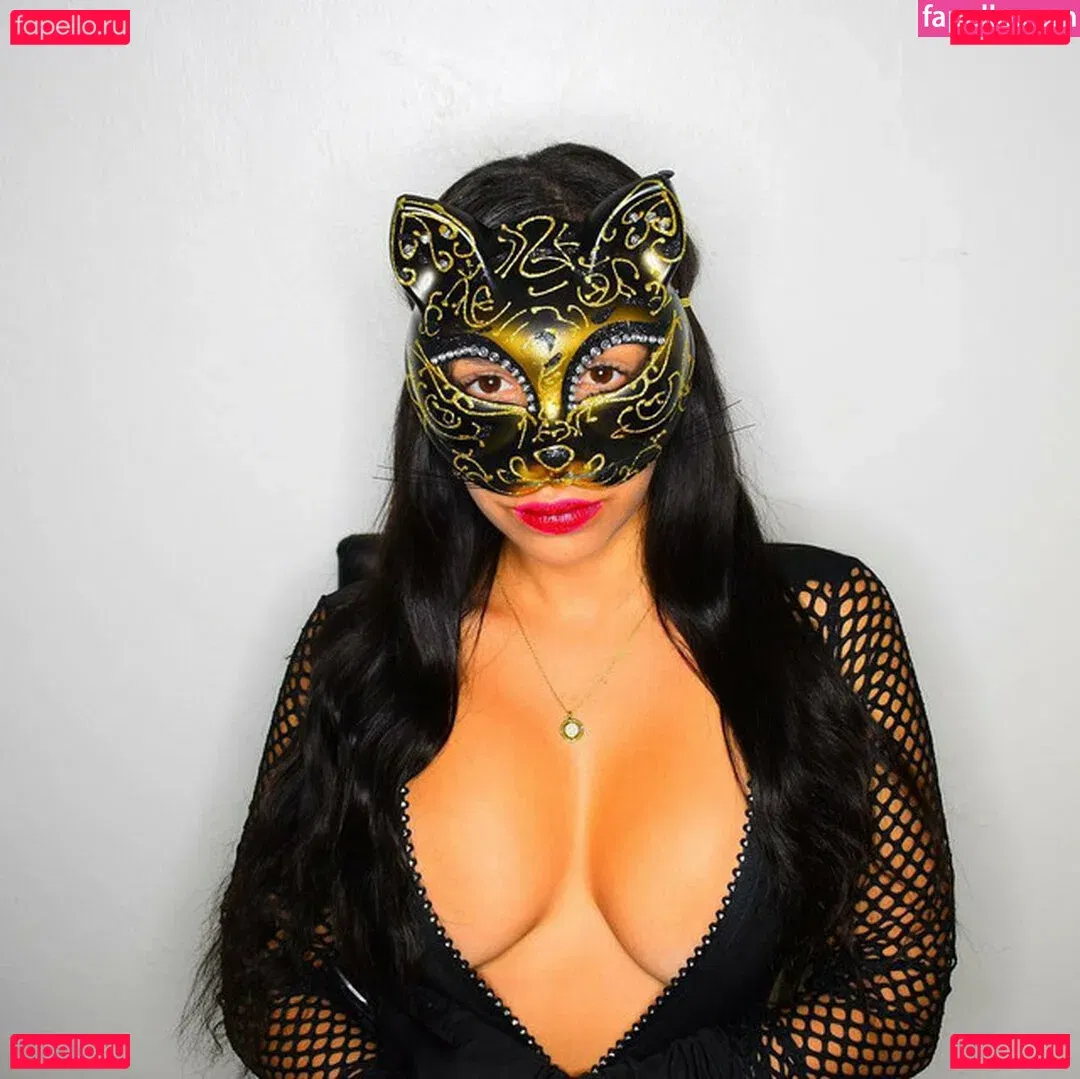 Ginnadlg Onlyfans Photo Gallery 