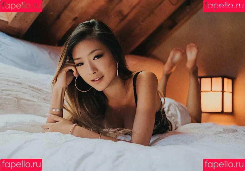 Gloriawuuu Onlyfans Photo Gallery 