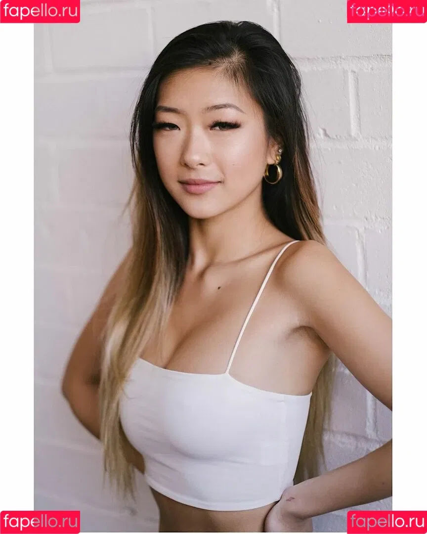 Gloriawuuu Onlyfans Photo Gallery 