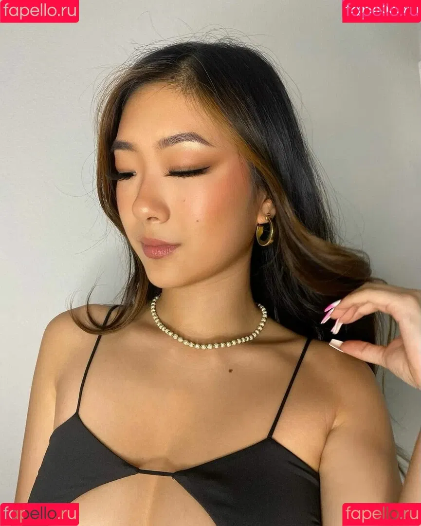 Gloriawuuu Onlyfans Photo Gallery 