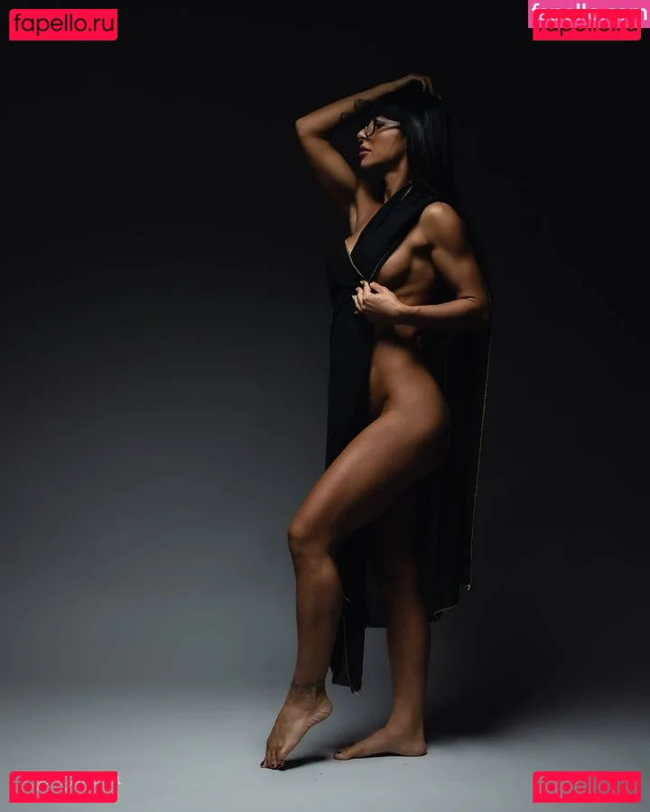 Gloriawuuu Onlyfans Photo Gallery 