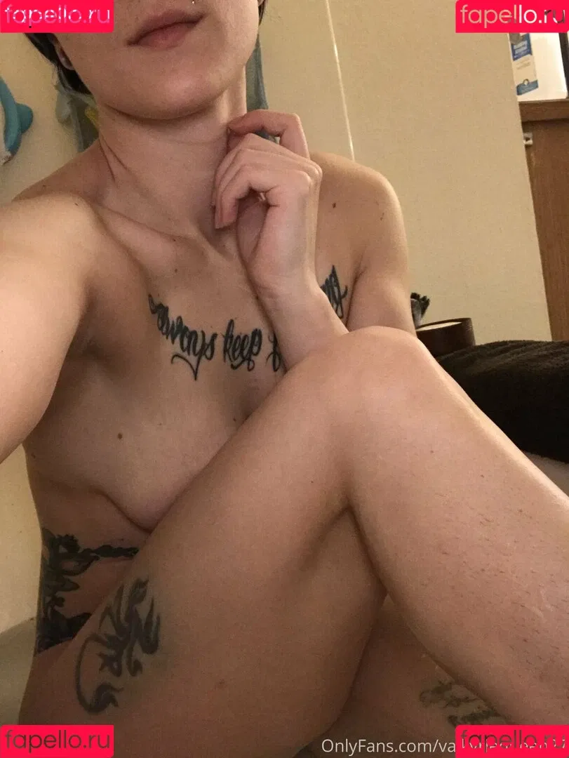 valkyriequeen27 Onlyfans Photo Gallery 