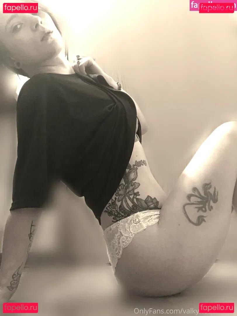 valkyriequeen27 Onlyfans Photo Gallery 