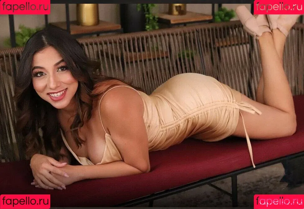 Letzy Lizz Onlyfans Photo Gallery 
