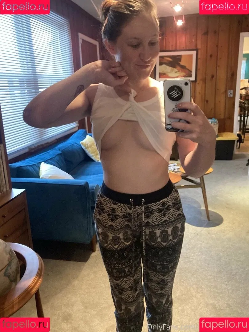 autumnskyexo Onlyfans Photo Gallery 