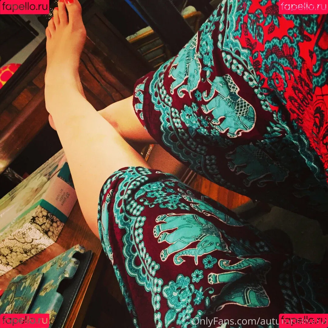 autumnskyexo Onlyfans Photo Gallery 