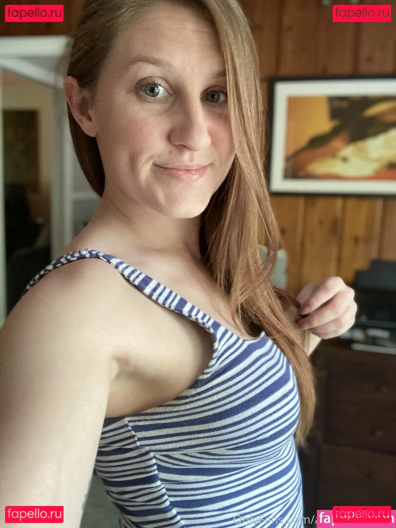 autumnskyexo Onlyfans Photo Gallery 