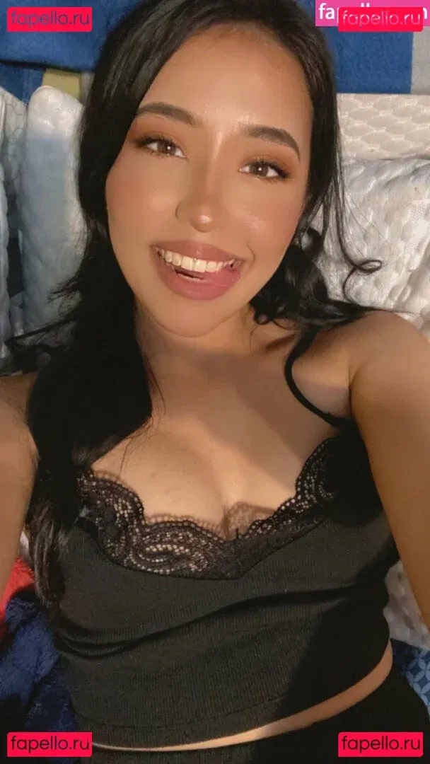 AgnesInezz Onlyfans Photo Gallery 