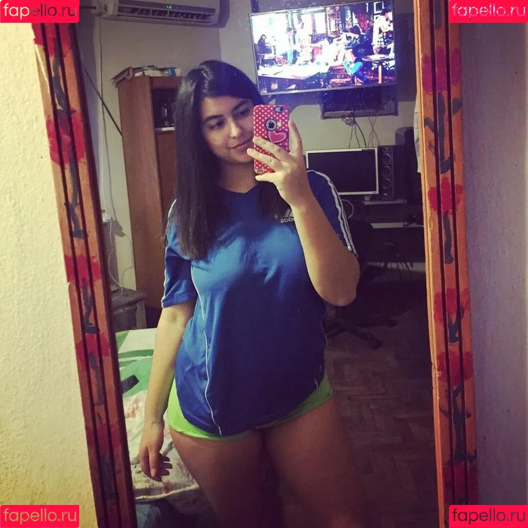 Clara Gonz Onlyfans Photo Gallery 