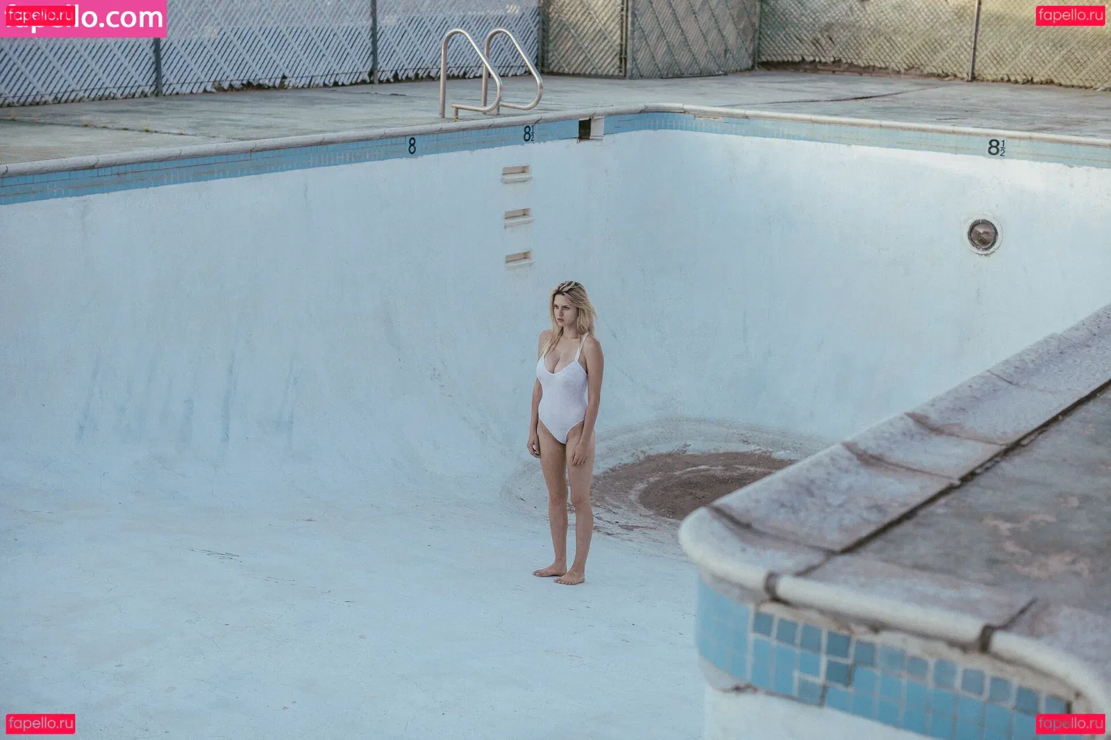 Elle Brittain Onlyfans Photo Gallery 