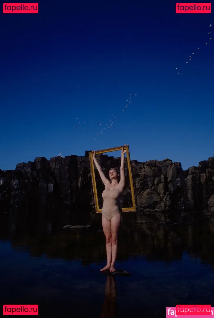 Elle Brittain Onlyfans Photo Gallery 