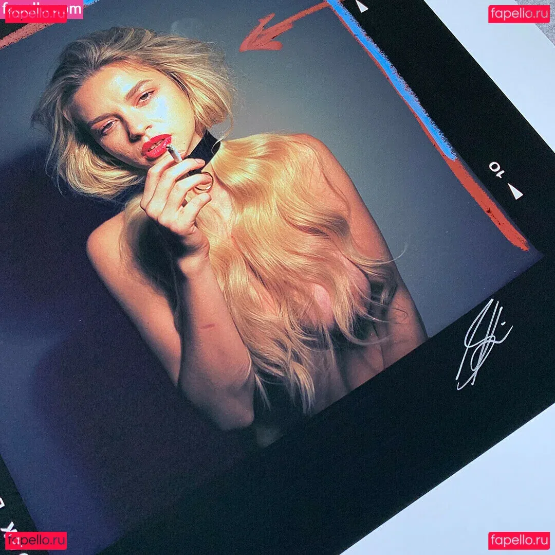 Elle Brittain Onlyfans Photo Gallery 