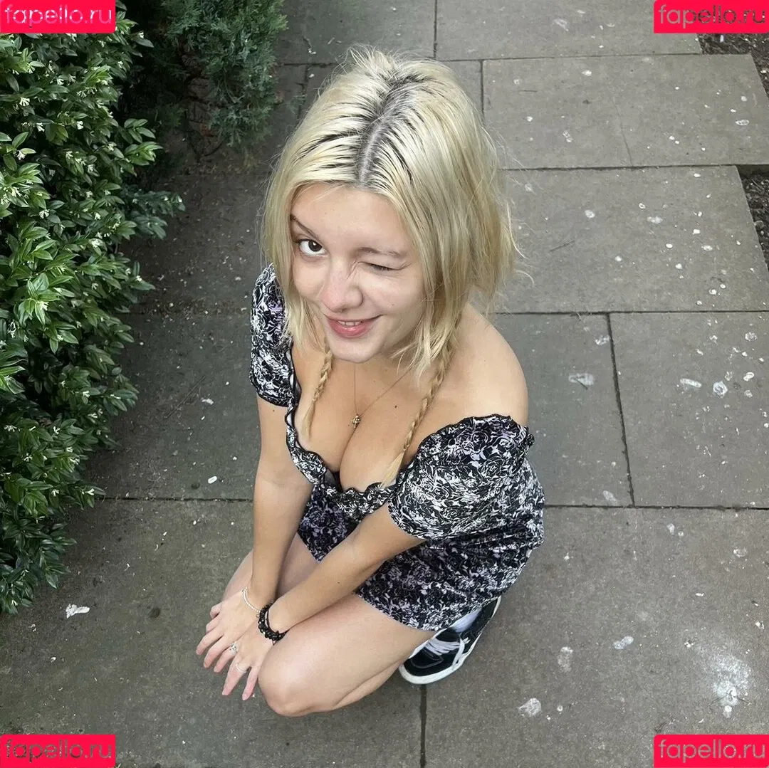 Sabrina Fuentes Onlyfans Photo Gallery 