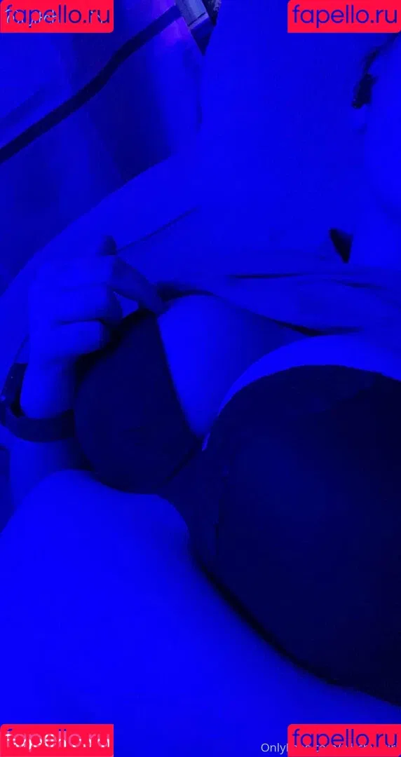 serena_king Onlyfans Photo Gallery 