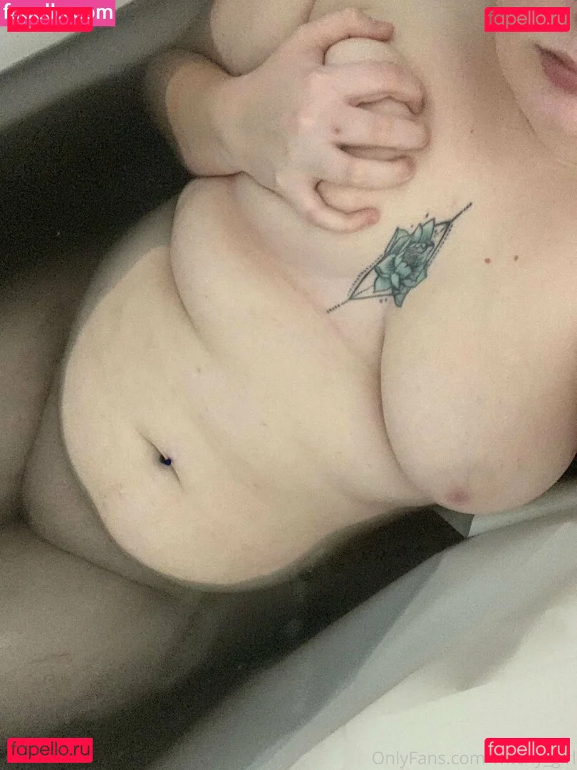 serena_king Onlyfans Photo Gallery 