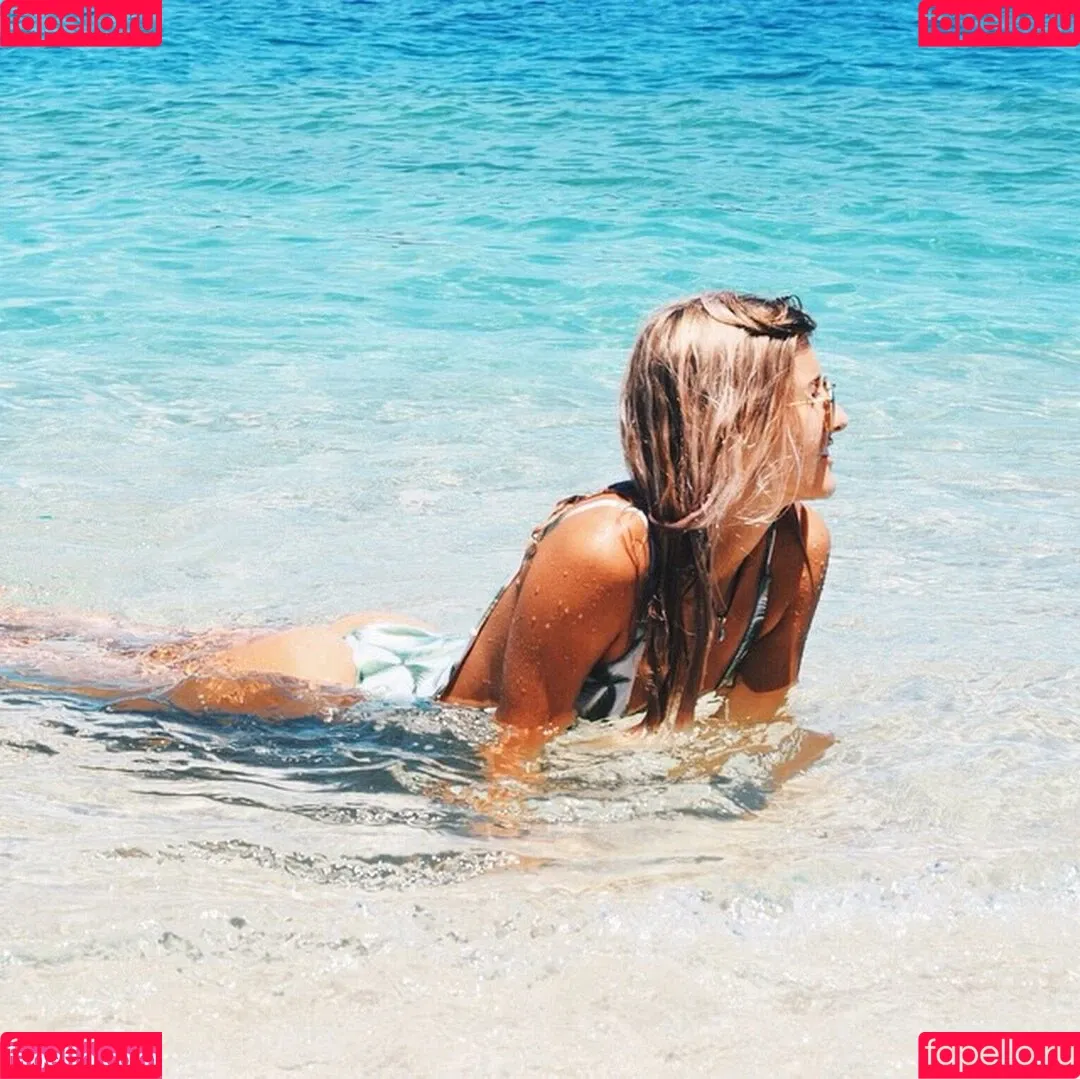 Lauren Bullen Onlyfans Photo Gallery 