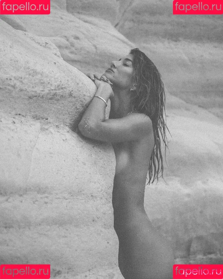 Lauren Bullen Onlyfans Photo Gallery 