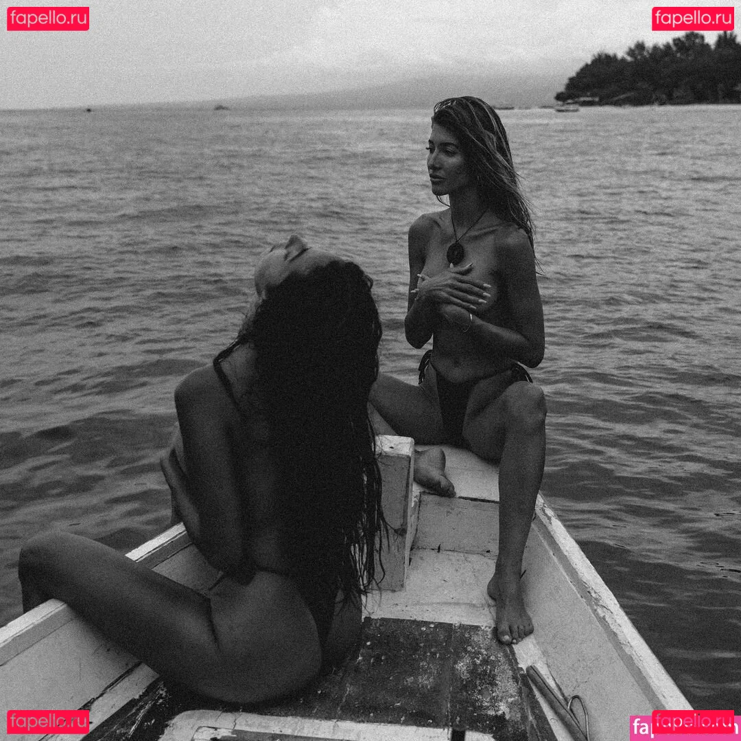 Lauren Bullen Onlyfans Photo Gallery 