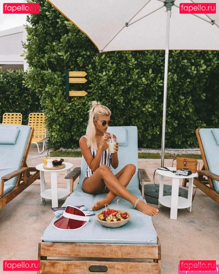 Lauren Bullen Onlyfans Photo Gallery 