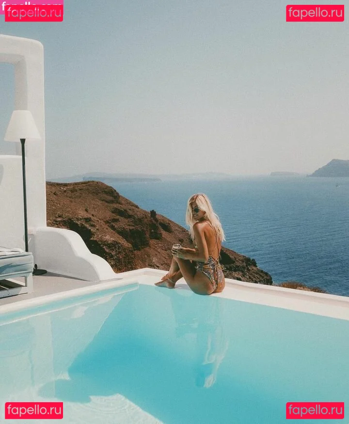 Lauren Bullen Onlyfans Photo Gallery 