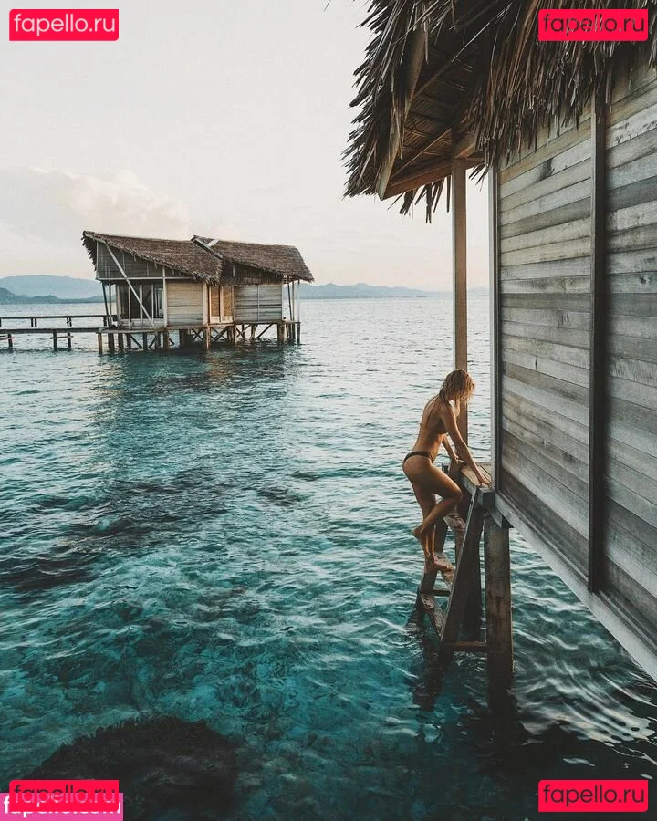 Lauren Bullen Onlyfans Photo Gallery 