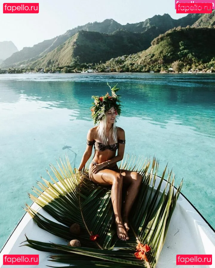 Lauren Bullen Onlyfans Photo Gallery 