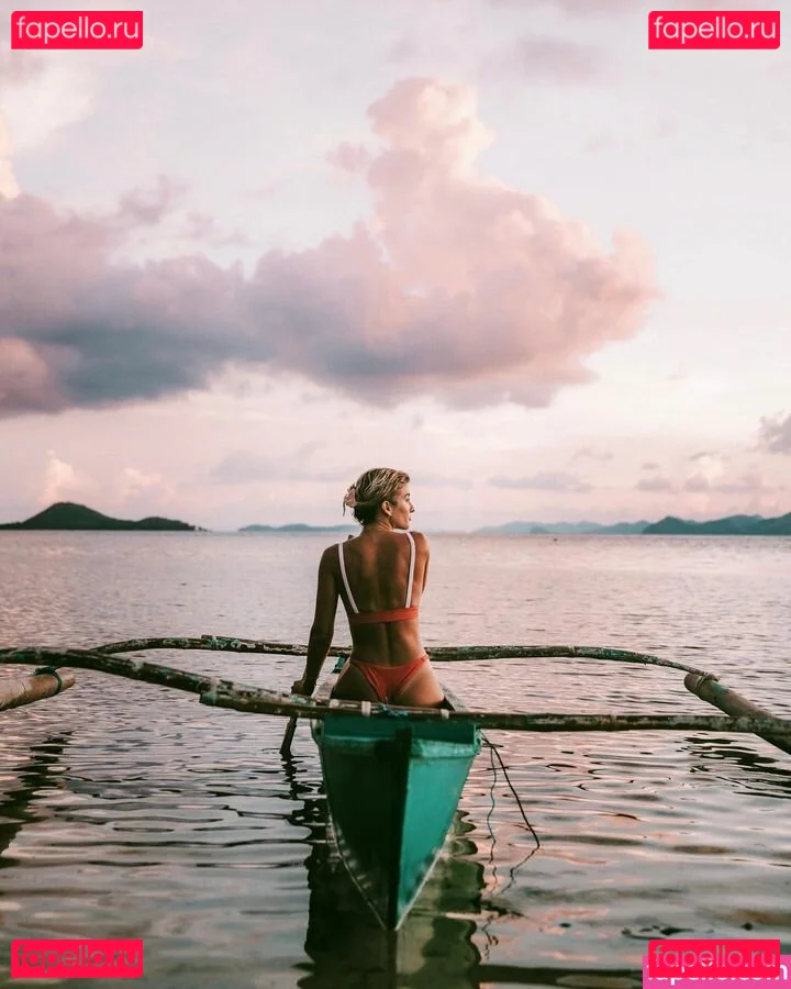 Lauren Bullen Onlyfans Photo Gallery 