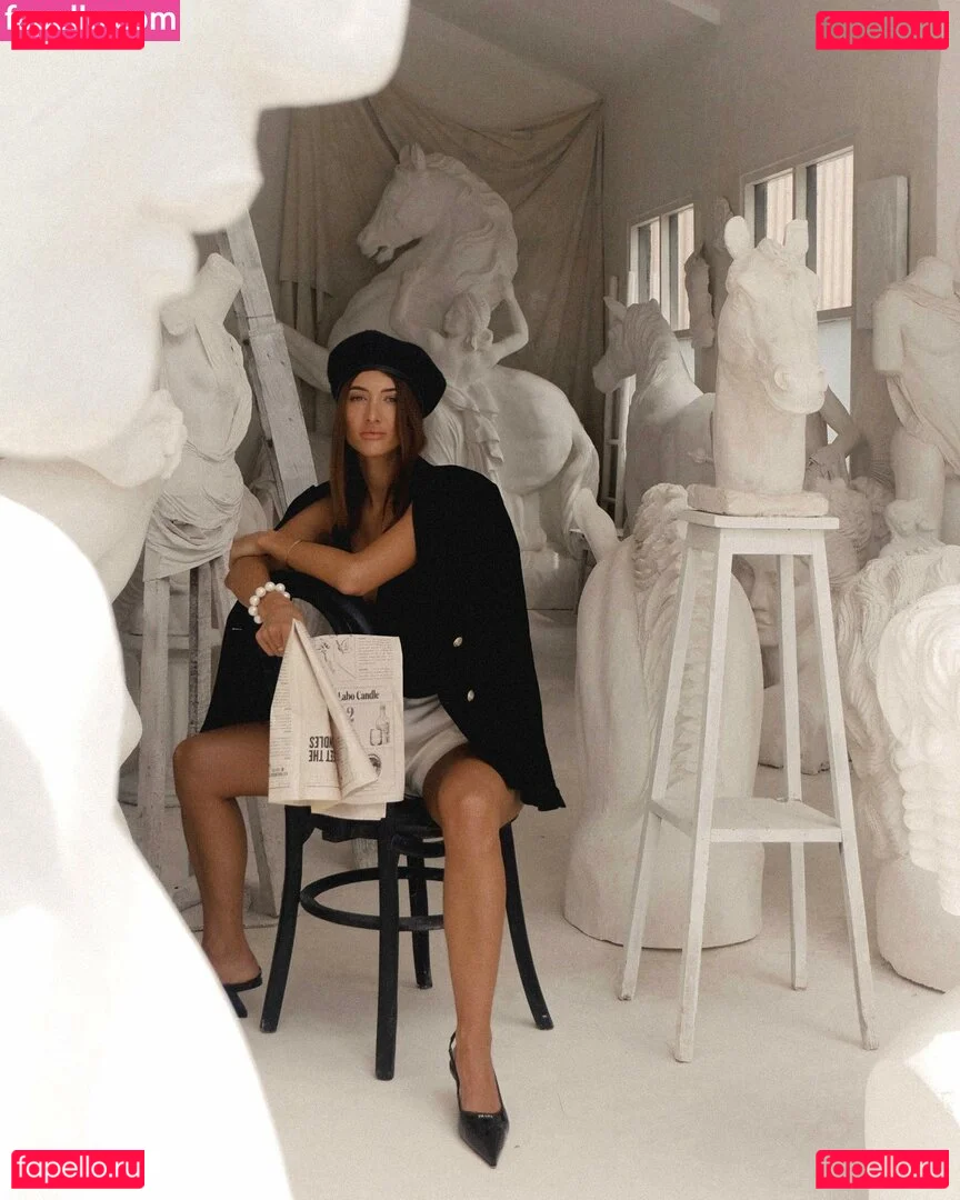 Lauren Bullen Onlyfans Photo Gallery 