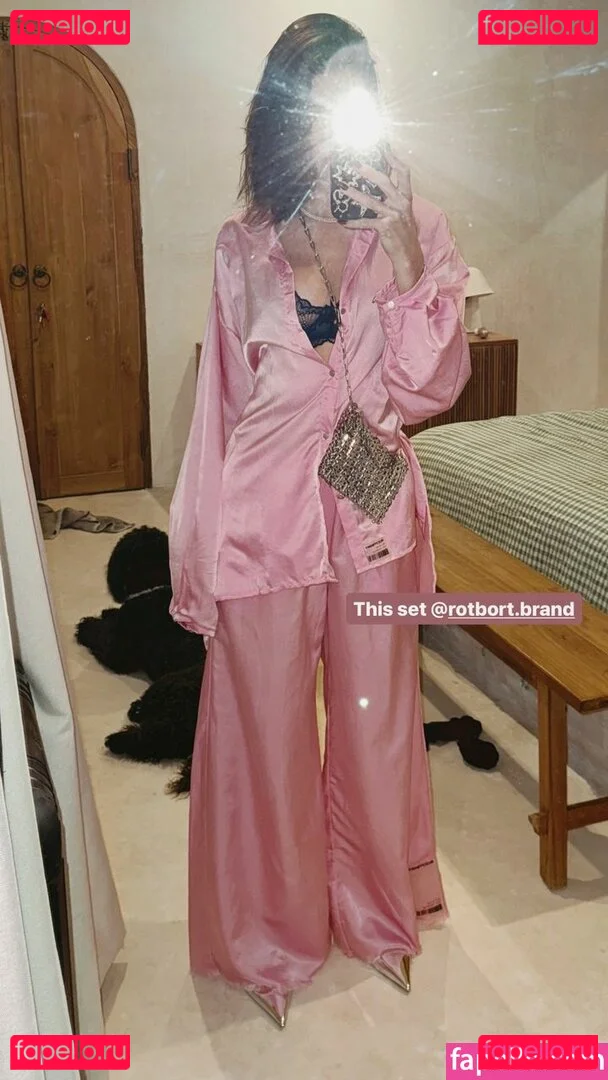 Lauren Bullen Onlyfans Photo Gallery 