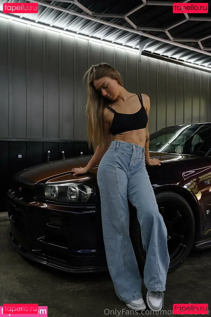 Montanablue Onlyfans Photo Gallery 