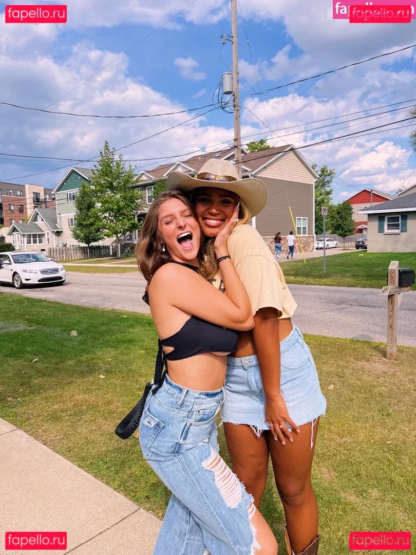 Efiyenia Stavropoulos Onlyfans Photo Gallery 