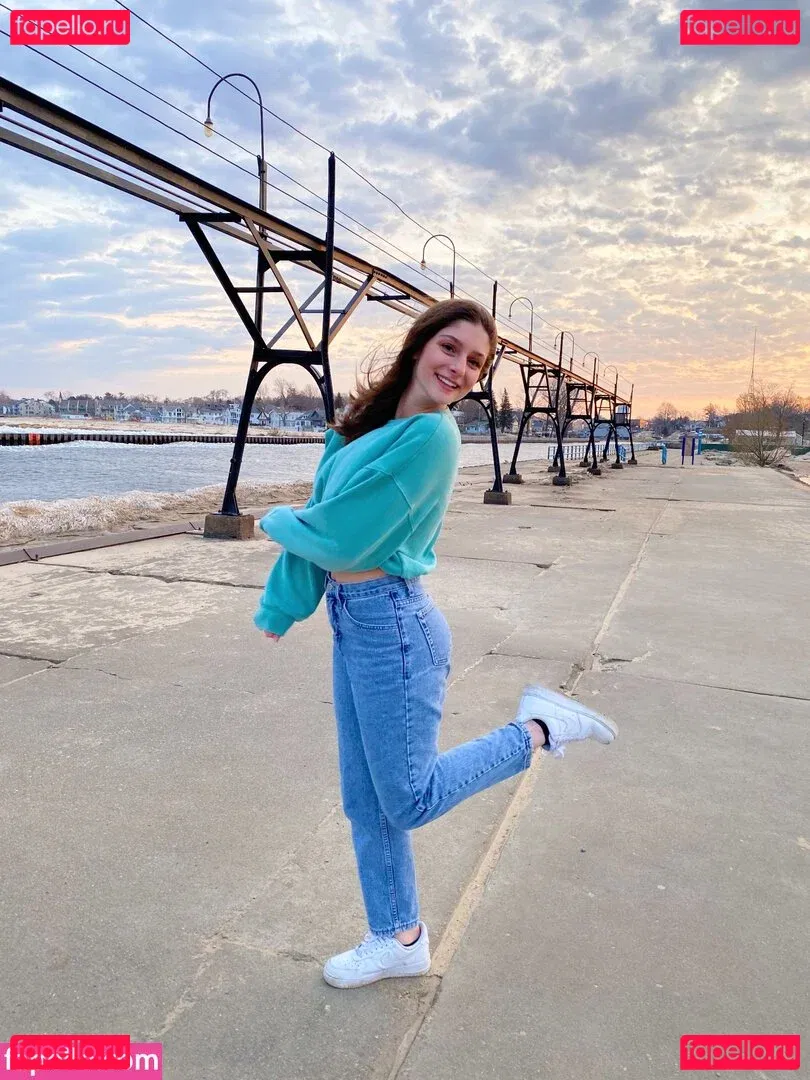 Efiyenia Stavropoulos Onlyfans Photo Gallery 