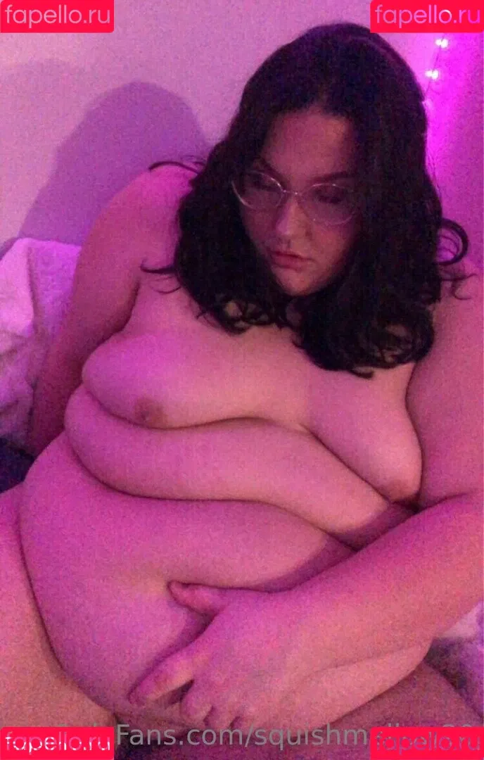 squishmellow20 Onlyfans Photo Gallery 