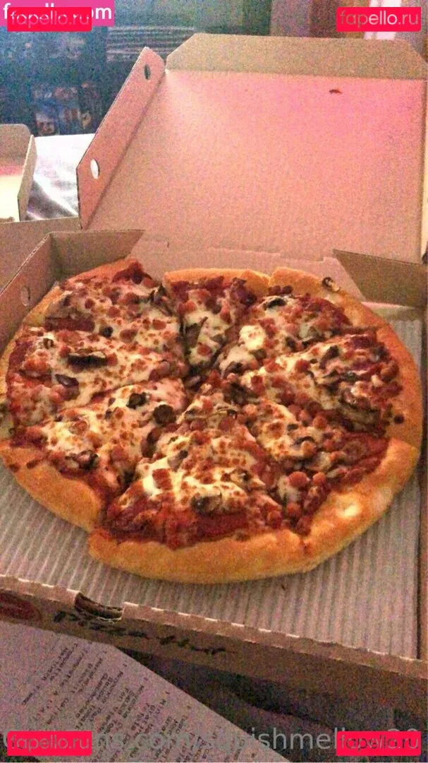 squishmellow20 Onlyfans Photo Gallery 