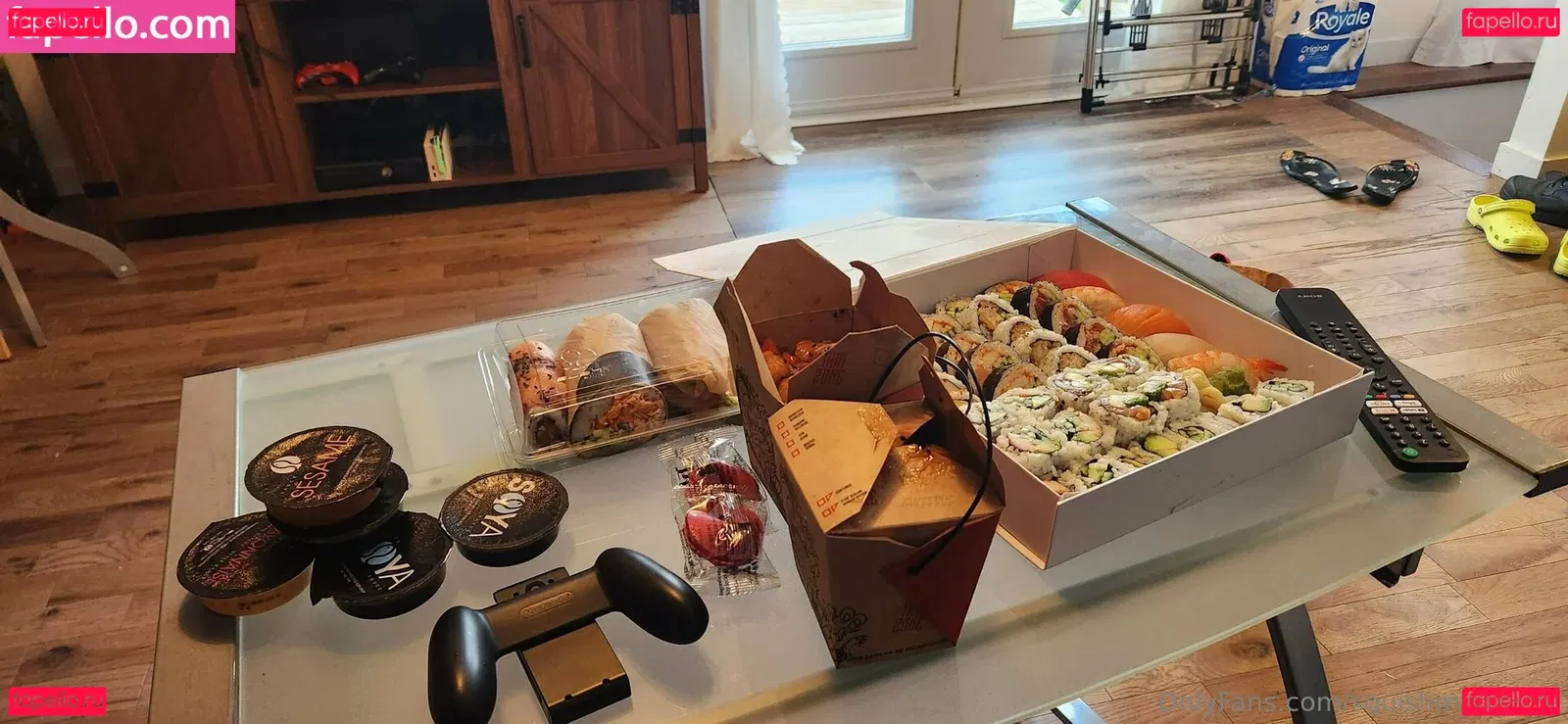 squishmellow20 Onlyfans Photo Gallery 