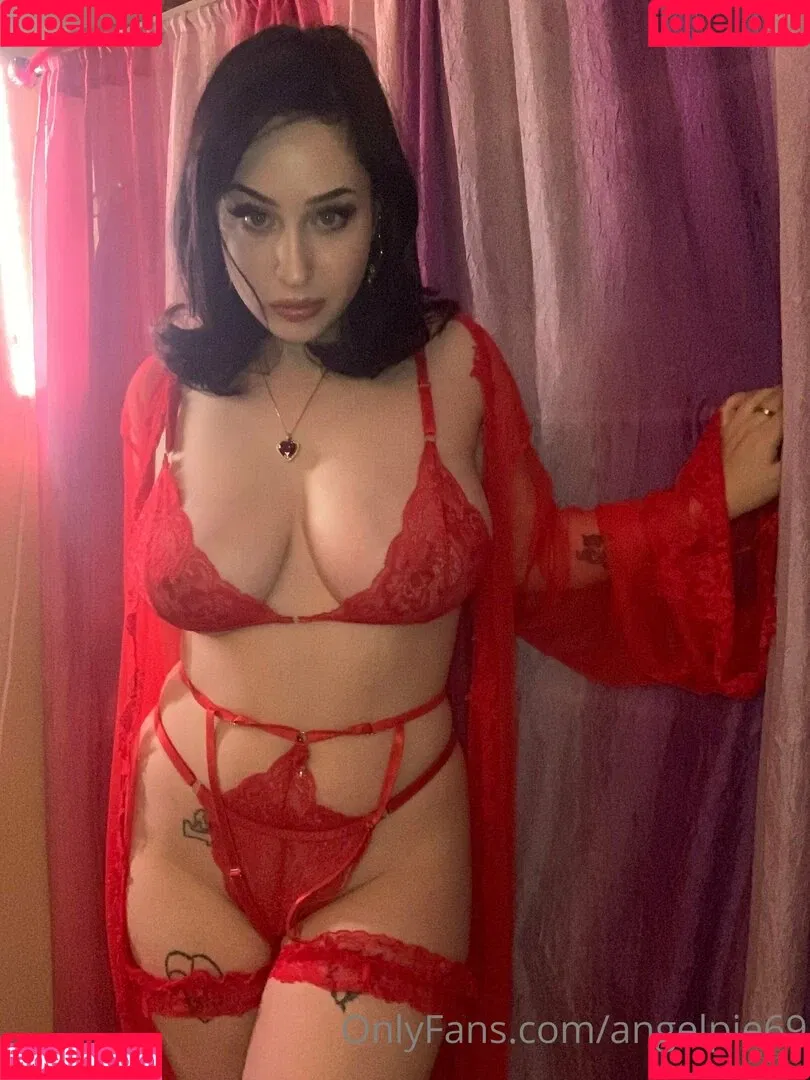 angelpie69 Onlyfans Photo Gallery 